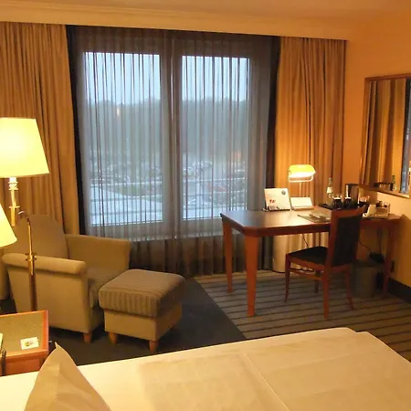 Dorint An Den Westfalenhallen Hotell