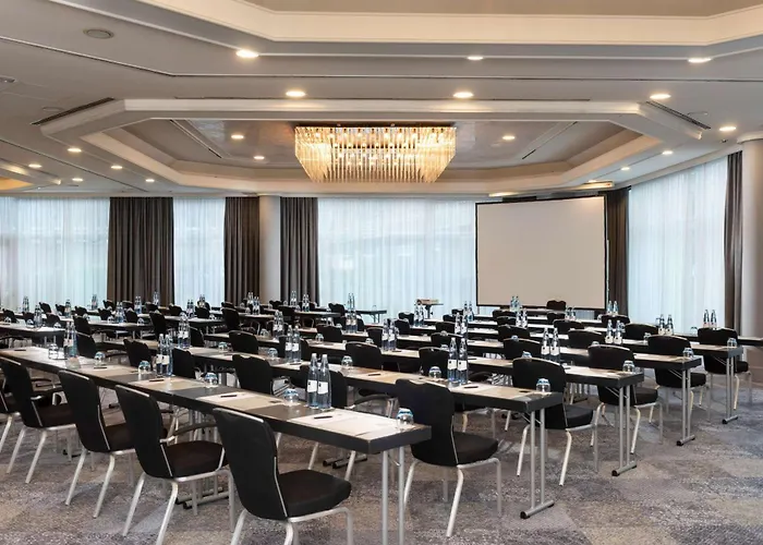 Dorint An Den Westfalenhallen 4*